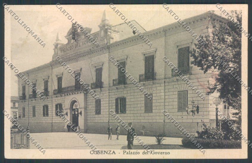 Cosenza Città Palazzo Governo cartolina ZB9023 – fronte