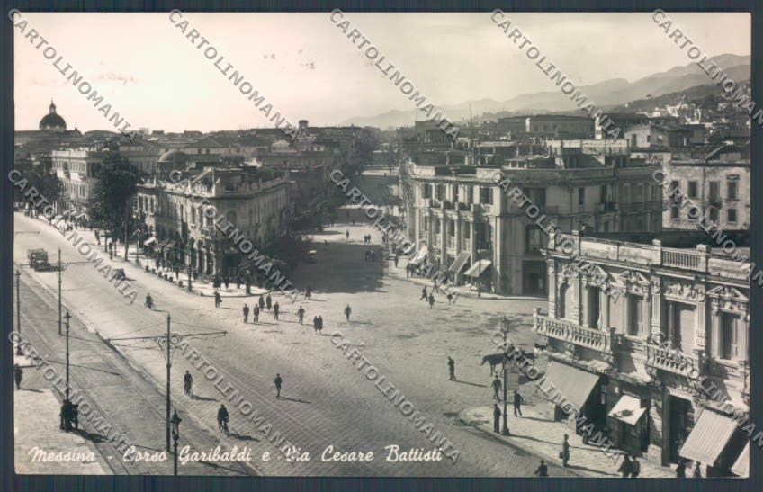 Messina Città Corso Garibaldi Foto cartolina ZB9501 – fronte