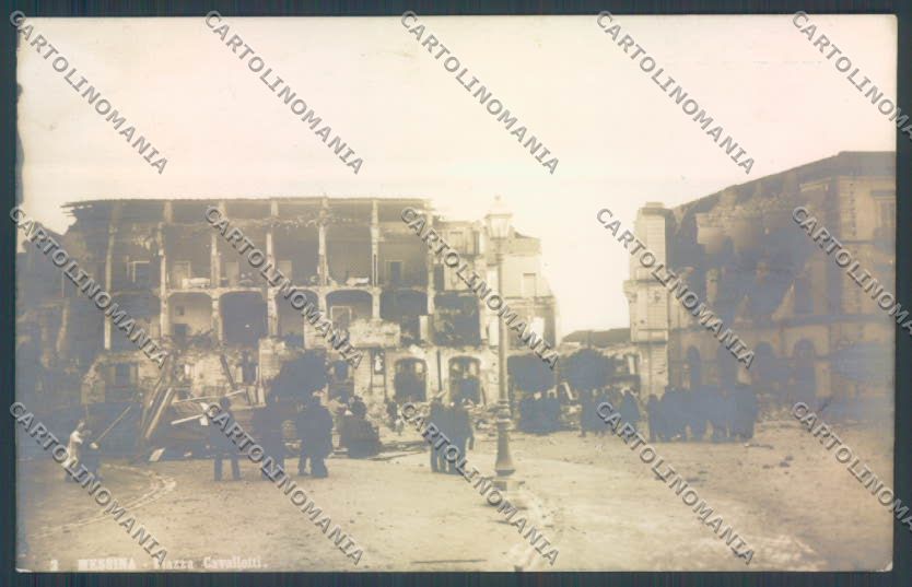 Messina Terremoto Città Piazza Cavallotti foto cartolina ZB9751 – fronte