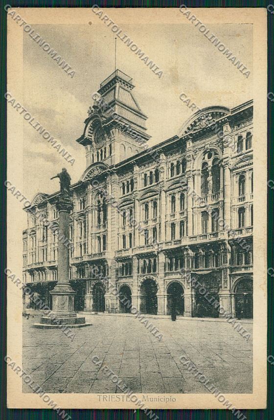 Trieste Città Municipio MACCHIE cartolina ZC0447 – fronte