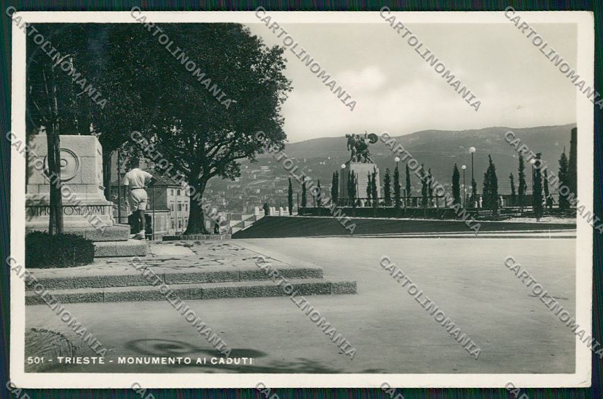 Trieste Città Monumento ai Caduti Foto cartolina ZC0481 – fronte