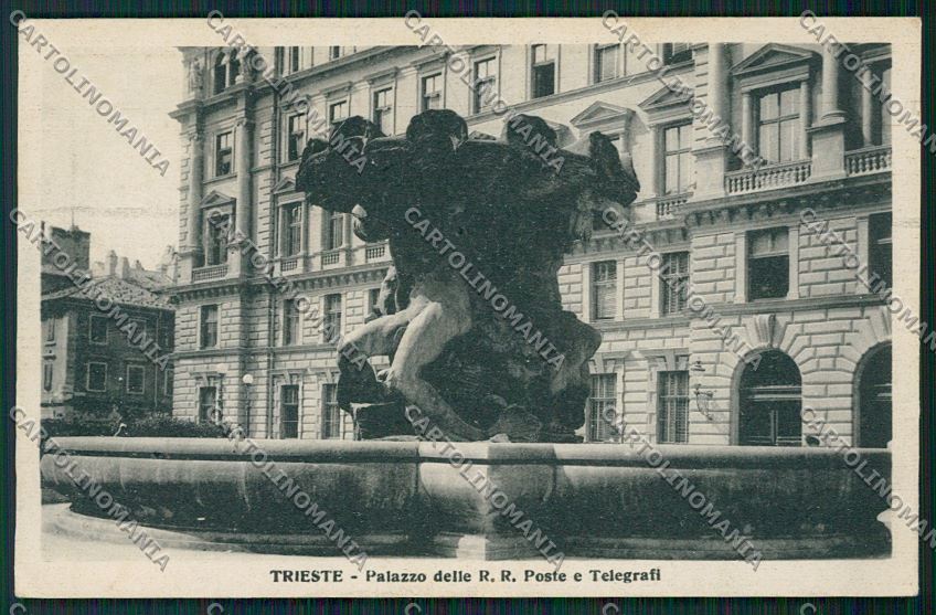 Trieste Città Palazzo delle Poste e Telegrafi cartolina ZC0570 – fronte