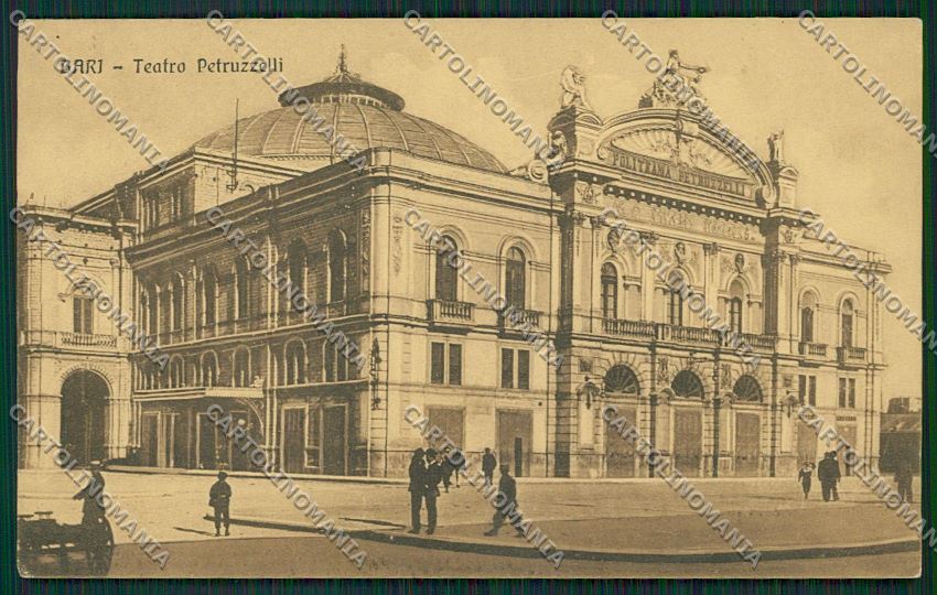 Bari Città Caserma dell'Aeronautica cartolina ZC1915 – fronte
