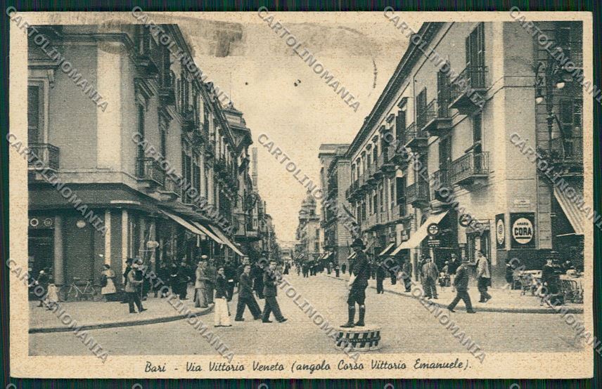 Bari Città Vigile Urbano cartolina ZC2163 – fronte