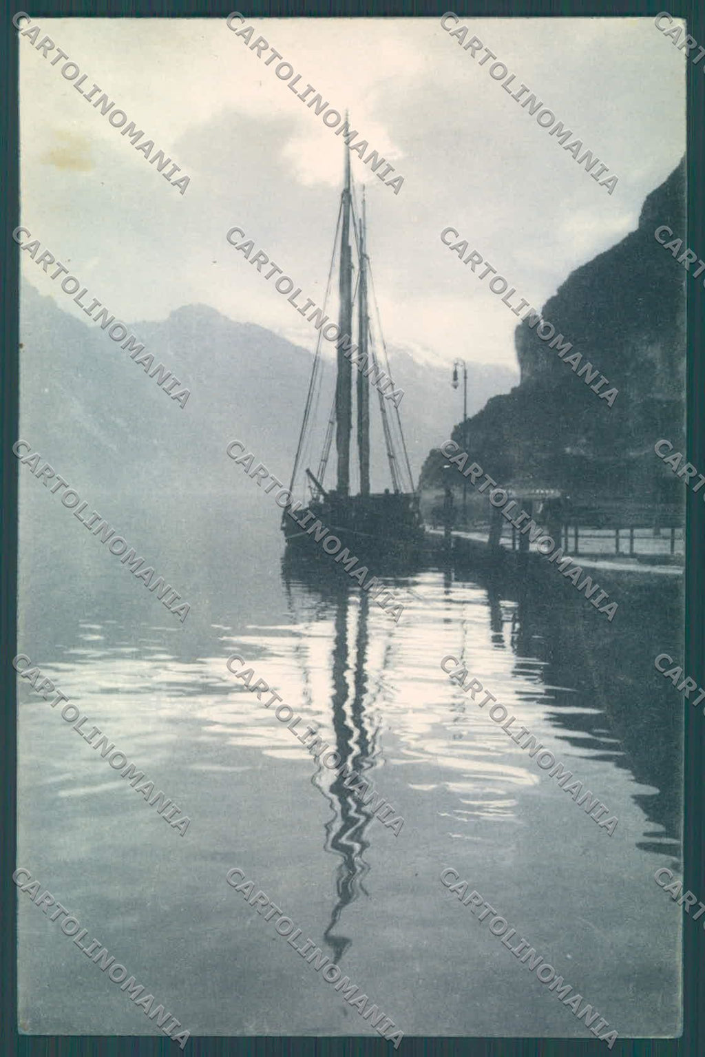 Trento Riva Lago di Garda Barca cartolina ZC5098 – fronte