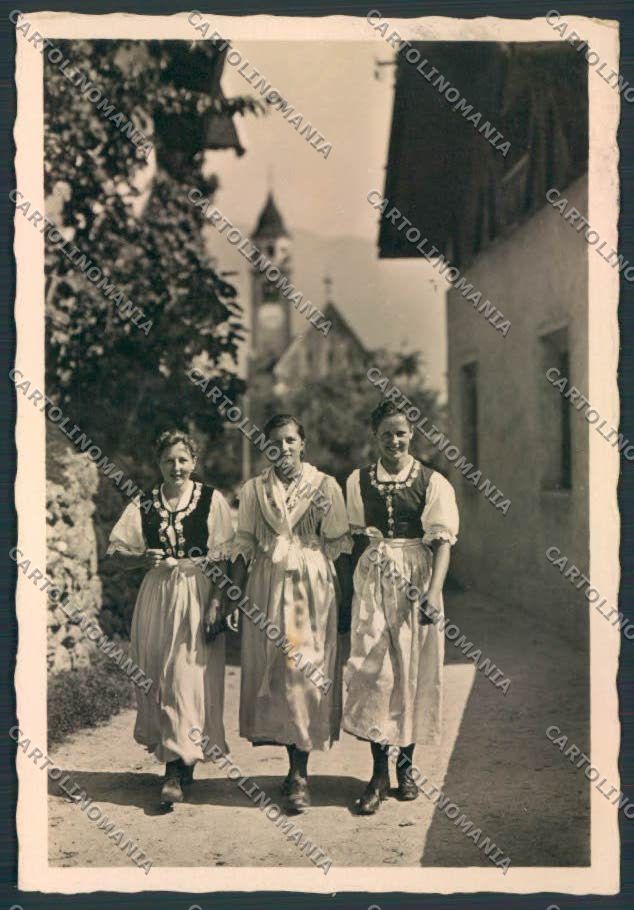 Bolzano Merano Costumi foto FG cartolina ZF1093 – fronte
