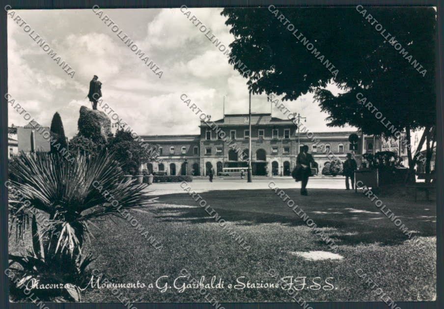 Piacenza Garibaldi Stazione foto FG cartolina ZF5756 – fronte