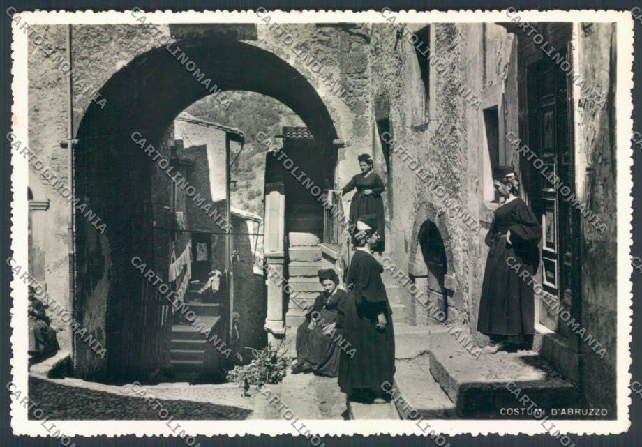 Chieti Casoli Costumi PIEGHINE Foto FG cartolina ZF6610 – fronte