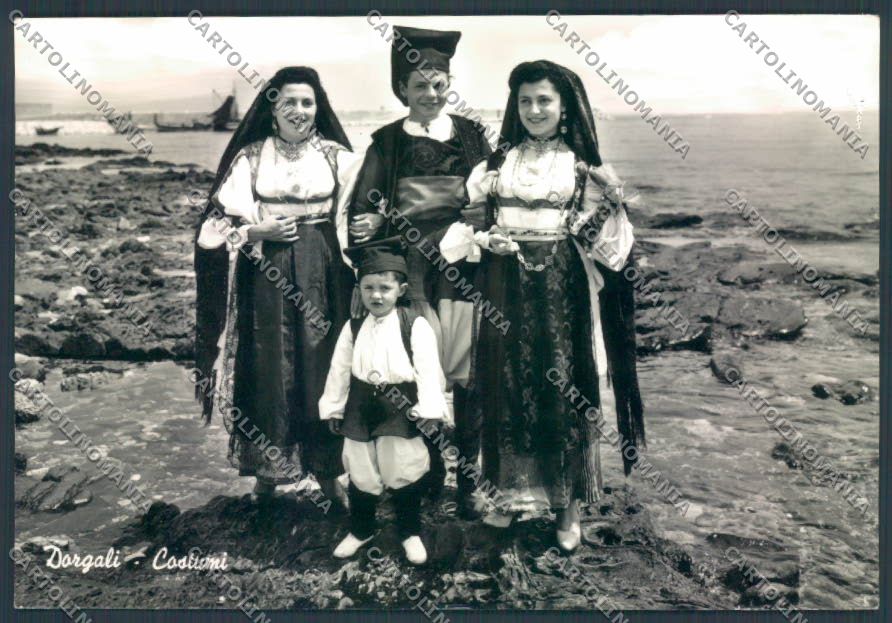 Nuoro Dorgali Costumi Sardi Foto FG cartolina ZF6650 – fronte