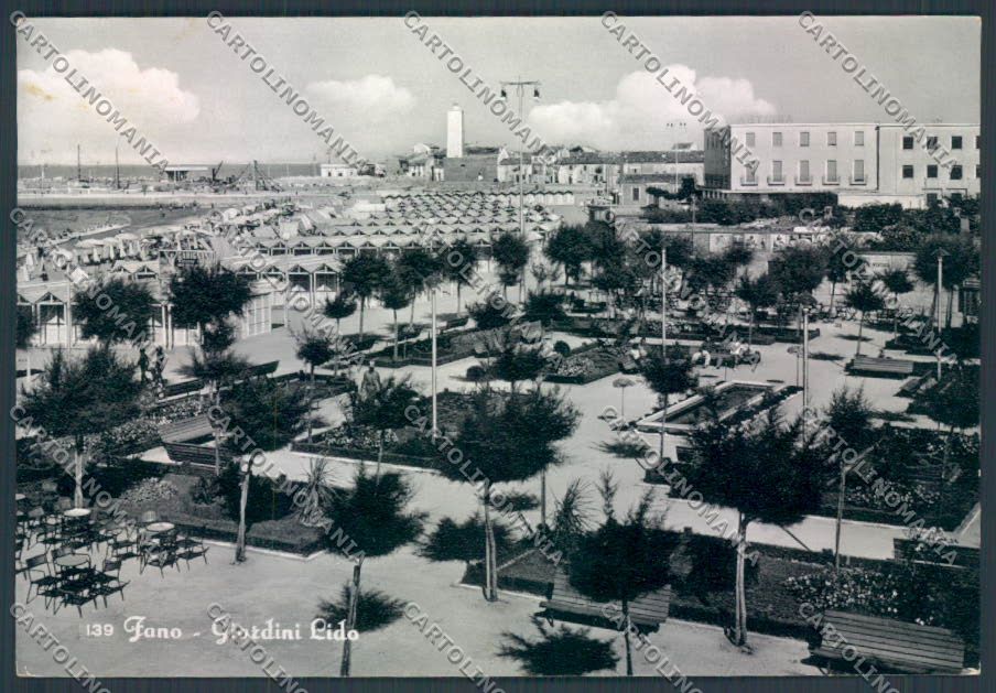 Pesaro Fano Foto FG cartolina ZF6728 – fronte