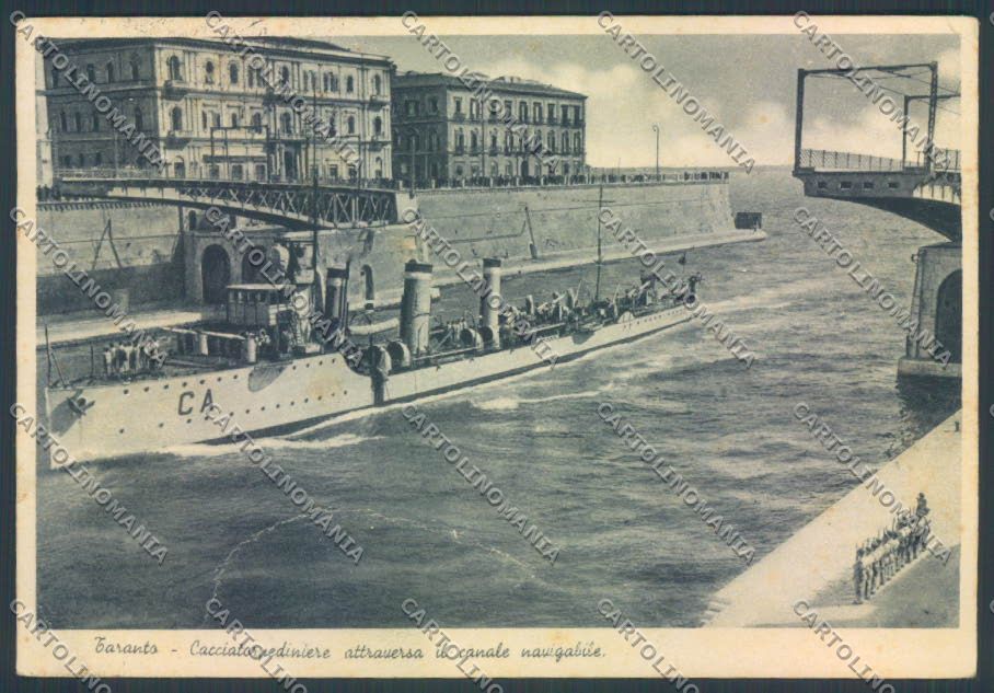 Taranto Città Nave PIEGHINA FG cartolina ZF8542 – fronte