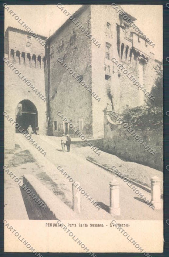 Perugia città Porta Santa Susanna cartolina ZG1012 – fronte