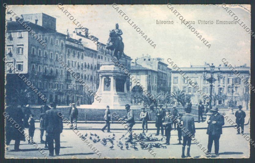 Livorno città Piazza Vittorio Emanuele cartolina ZG1471 – fronte