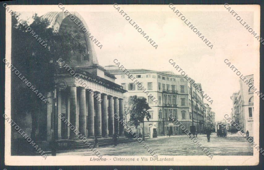 Livorno città Cisternone PIEGHINA cartolina ZG1486 – fronte