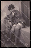 French Risque Woman Super 1110 Stocking Original RPPC postcard ZG5192 – fronte