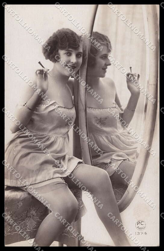 French Risque Nude Woman PC 1374 Stocking Original RPPC postcard ZG5370 – fronte