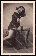 French Risque Nude Woman Stocking Original RPPC postcard ZG5372 – fronte