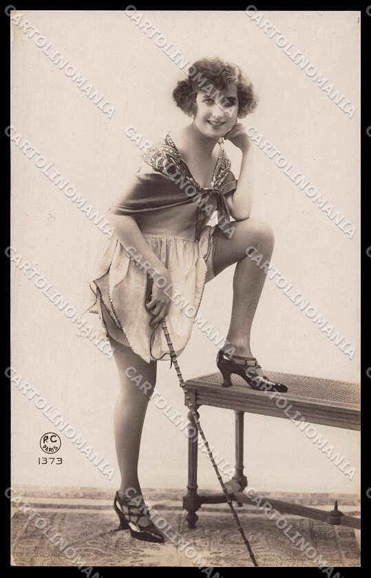 French Risque Woman Whip PC Paris 1373 Stocking Original RPPC postcard ZG5377 – fronte