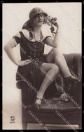 French Risque Woman PC Paris 1212 Stocking Original RPPC postcard ZG5391 – fronte