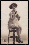 French Risque Woman PC Paris 1219 Stocking Original RPPC postcard ZG5401 – fronte
