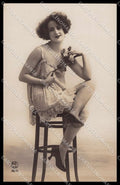 French Risque Woman PC Paris 1219 Stocking Original RPPC postcard ZG5402 – fronte