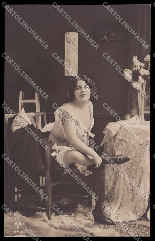 French Risque Woman BBJ 167-6 Stocking Original RPPC postcard ZG5428 – fronte