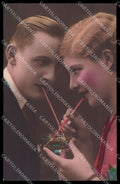 Romantic Couple Lady Tinted Color Fotocelere 1322 Original RPPC postcard ZG5623 – fronte