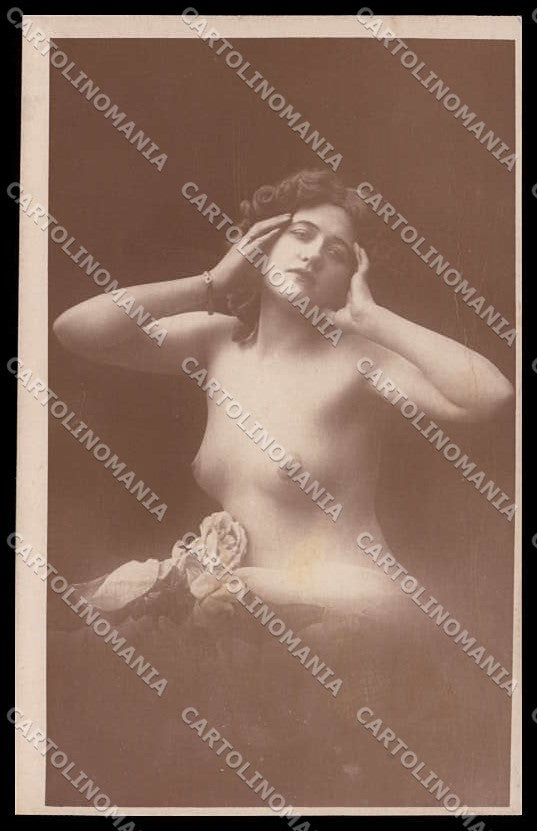 Italian Risque Nude Lady RPPC MOISTURE postcard ZG5940 – fronte