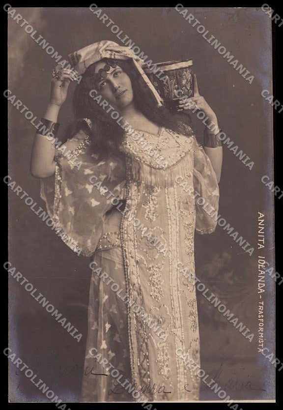 Artisti Trasformista Annita Iolanda E.R.G. RPPC cartolina ZG6300 – fronte