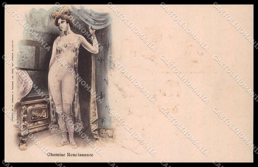 Illustratori Artist Signed Le Riverend Risque Lady Chemise Mode cartolina ZG6748 – fronte