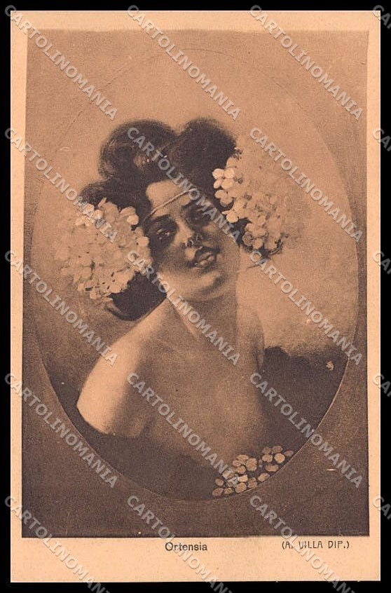 Illustratori Artist Signed A. Villa Lady Ortensia cartolina ZG7748 – fronte