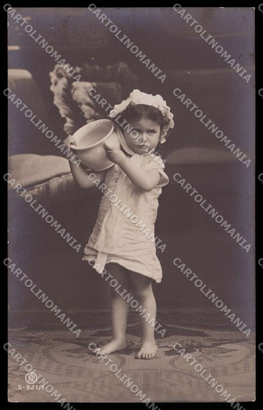 Illustratori Artist Signed Child Chamber Pot serie 921-4 RPPC cartolina ZG9164 – fronte