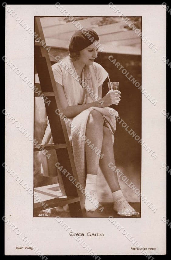 Actress Movie Attrice Greta Garbo photo cartolina ZG9823 – fronte
