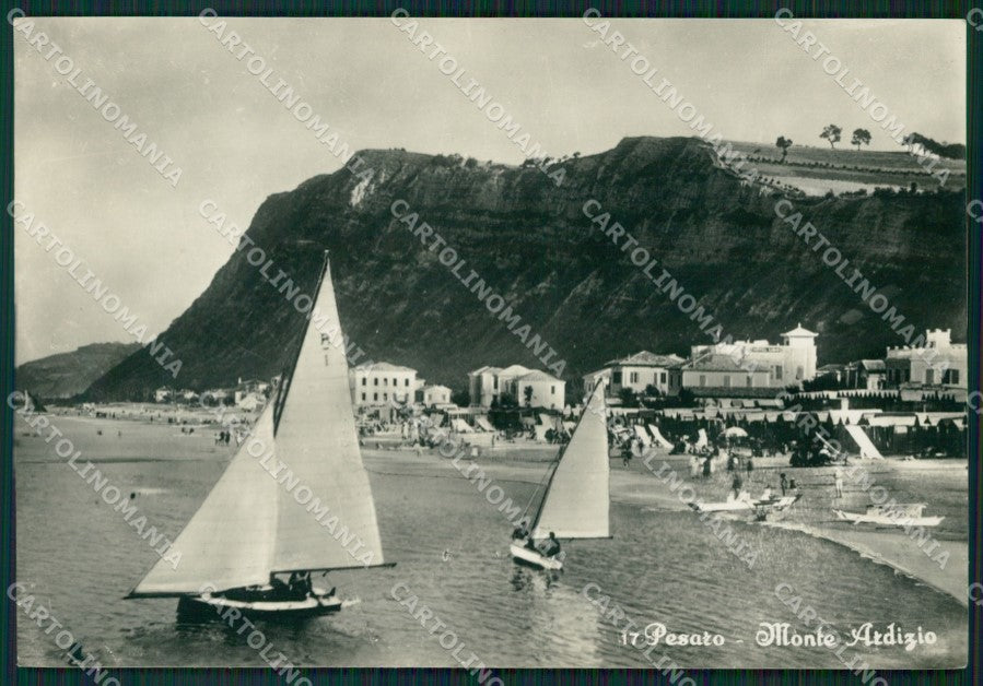 Pesaro Città Barche Foto FG cartolina ZK1072 – fronte
