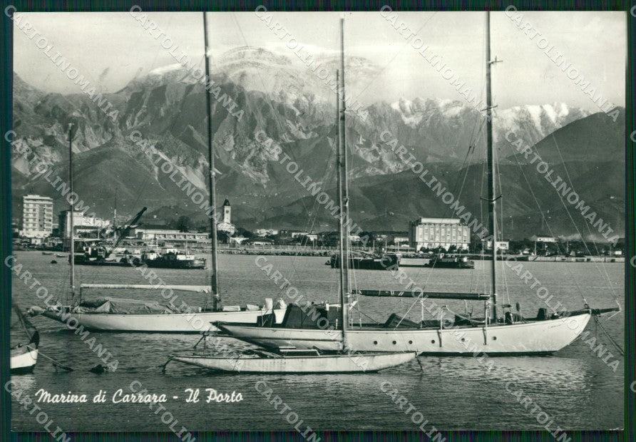 Massa Marina di Carrara Barche Foto FG cartolina ZK1308 – fronte