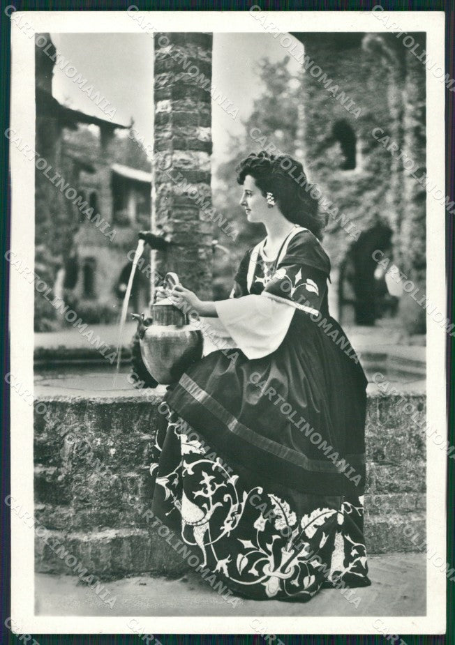Piacenza Vigolzone Grazzano Visconti Costumi Foto FG cartolina ZK2701 – fronte