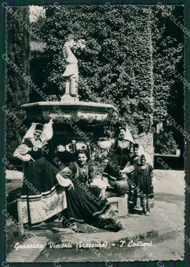 Piacenza Vigolzone Grazzano Visconti Costumi Foto FG cartolina ZK2702 – fronte