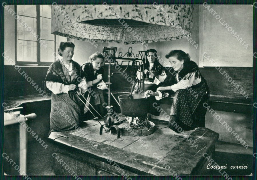 Udine Costumi Carnici PIEGA Foto FG cartolina ZK3436 – fronte