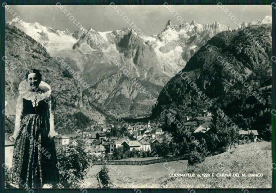 Aosta Courmayeur Costumi Foto FG cartolina ZK5331 – fronte