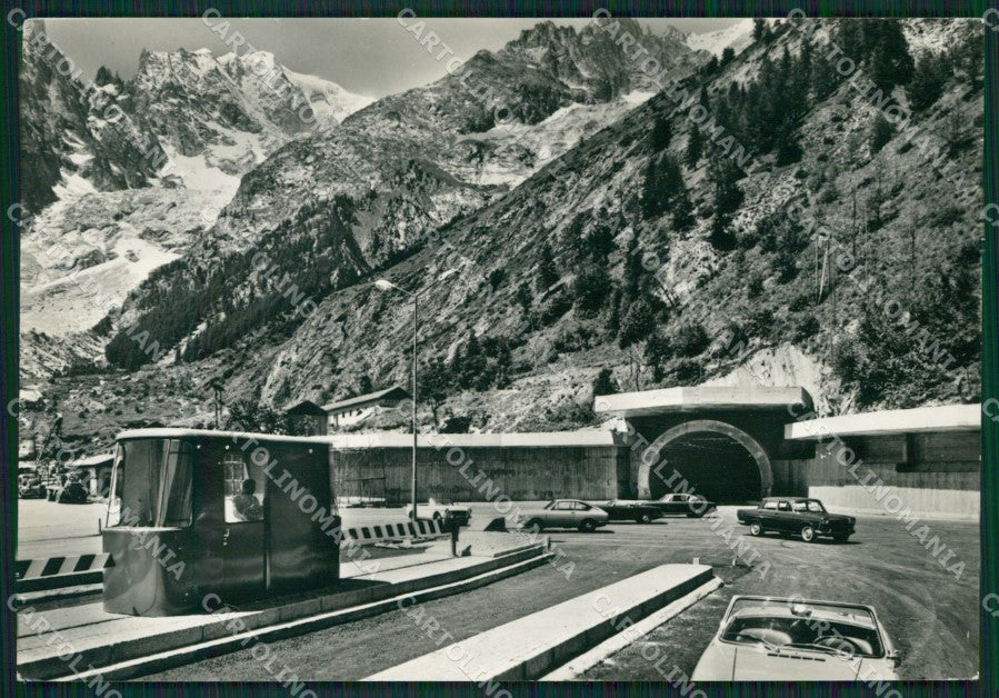 Aosta Courmayeur Entrèves Auto Foto FG cartolina ZK6495 – fronte