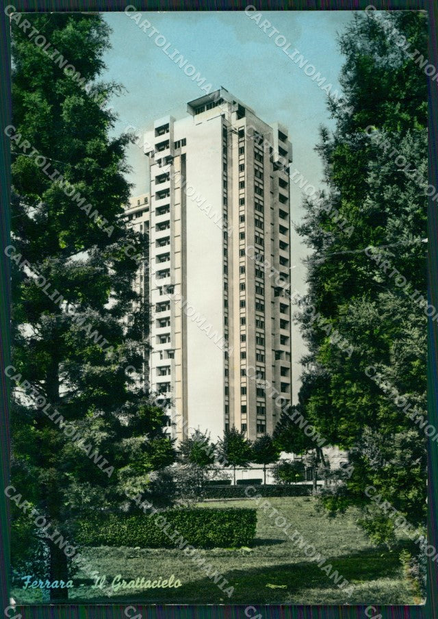 Ferrara Città PIEGATA Foto FG cartolina ZKM7356 – fronte