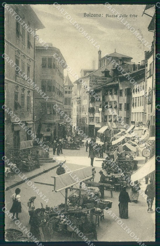 Bolzano Città Mercato cartolina ZKM8512 – fronte
