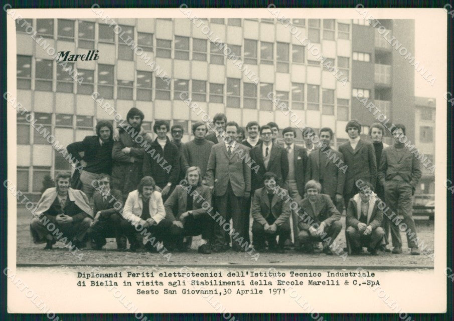 Milano Sesto San Giovanni Studenti RETRO BIANCO Foto FG cartolina ZKM9100 – fronte