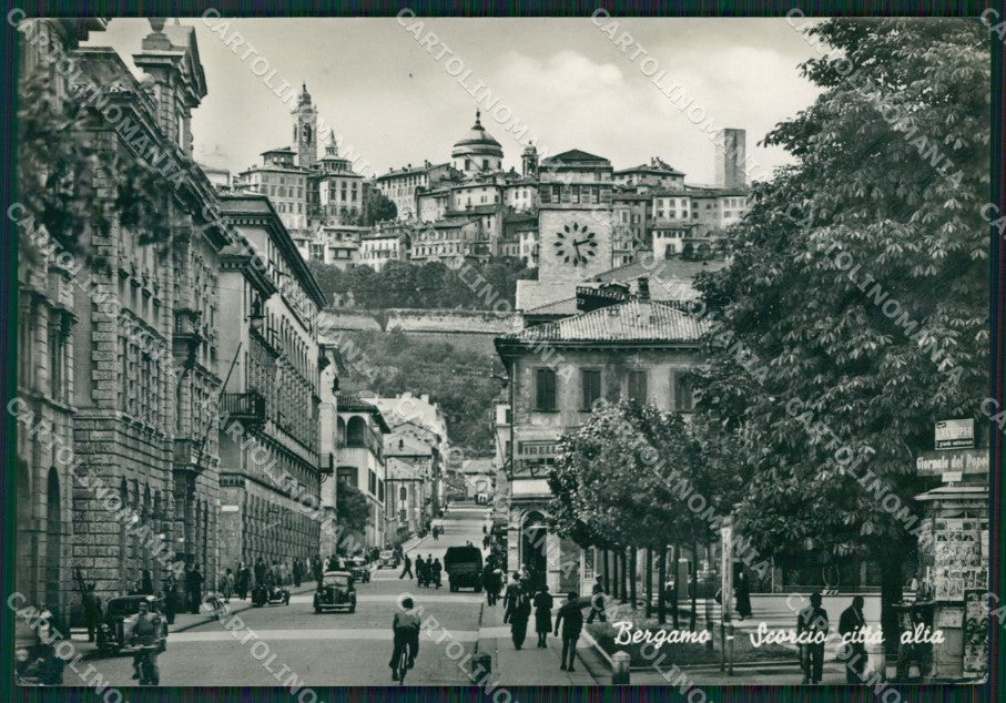 Bergamo Città Auto Foto FG cartolina ZKM9122 – fronte
