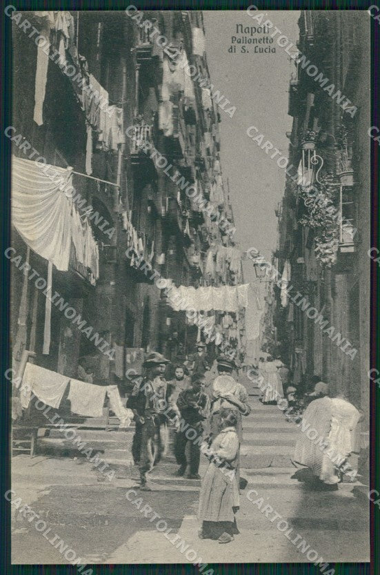 Napoli Città MACCHIA cartolina ZKM9848 – fronte