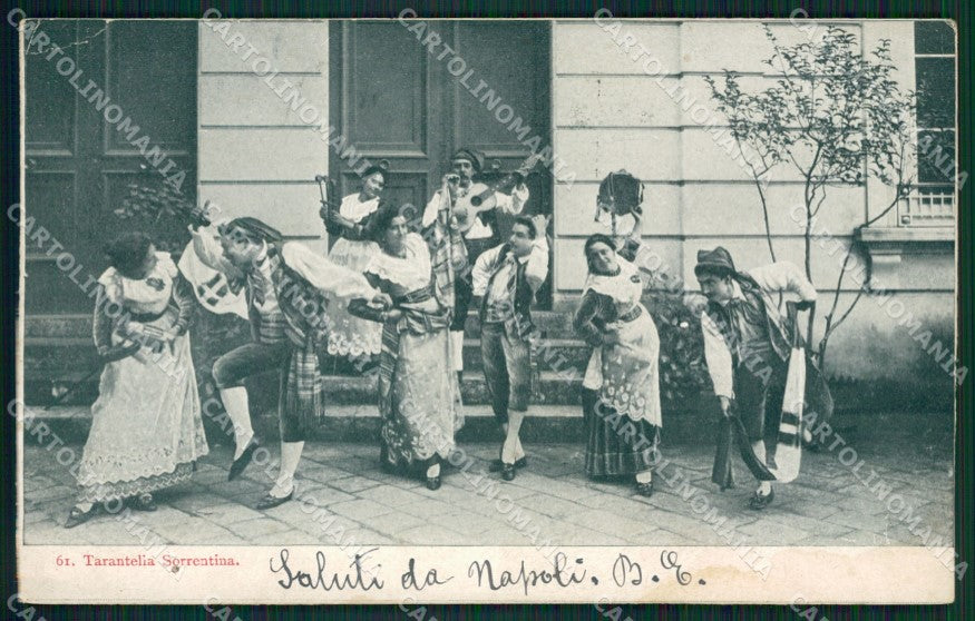 Napoli Costumi MACCHIA cartolina ZKM9910 – fronte