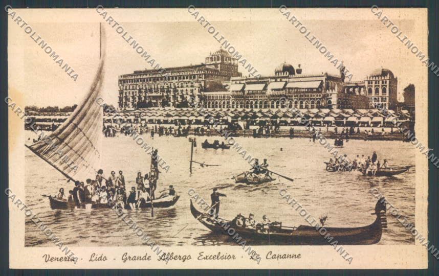 Venezia Lido di Gondola Barca cartolina ZQ2758 – fronte