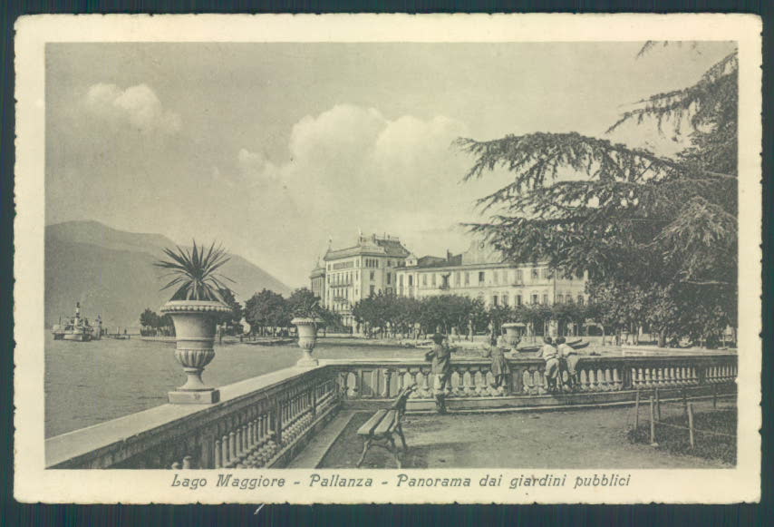 Verbania Pallanza cartolina ZQ6383 – fronte