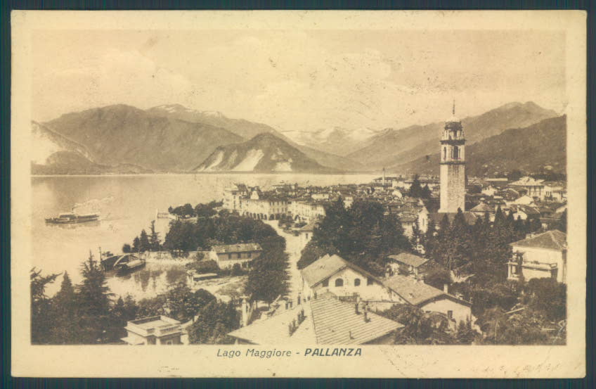 Verbania Pallanza Battello PIEGA cartolina ZQ6410 – fronte
