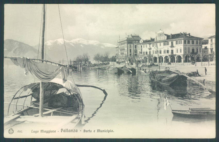 Verbania Pallanza Barca cartolina ZQ6513 – fronte
